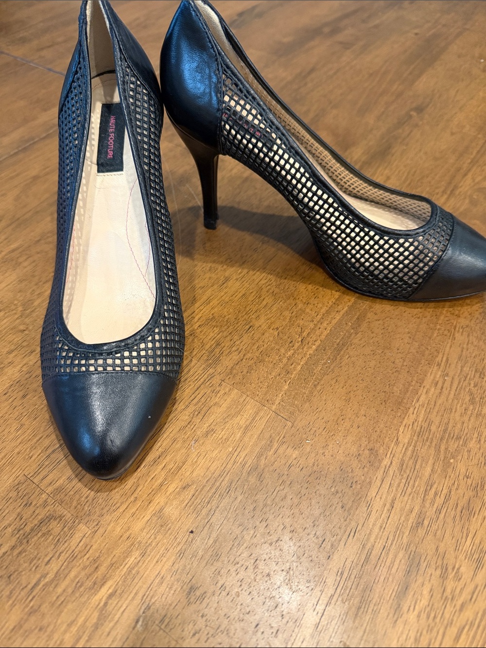 Haute Footure Black Mesh Pointed-Toe Stiletto Heels Size 6